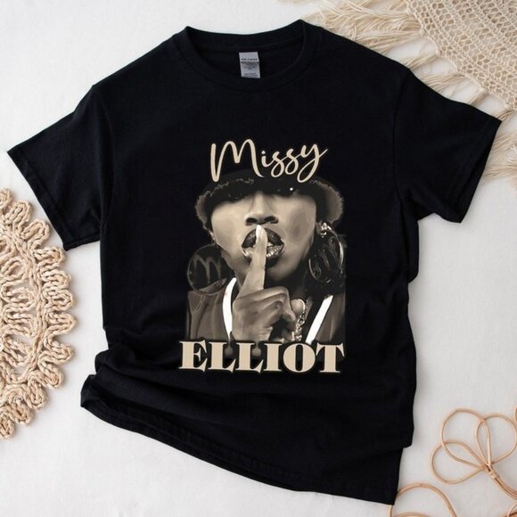 Missy Elliott T-Shirt Vintage 2024 Music Tour Rap Fan Graphic Unisex Retro 92 - Picture 1 of 5